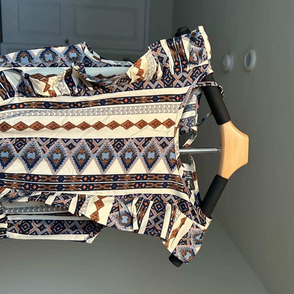 Mini mid size sleeve frock